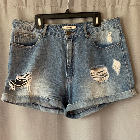 Forever 21 Pants - Jean shorts